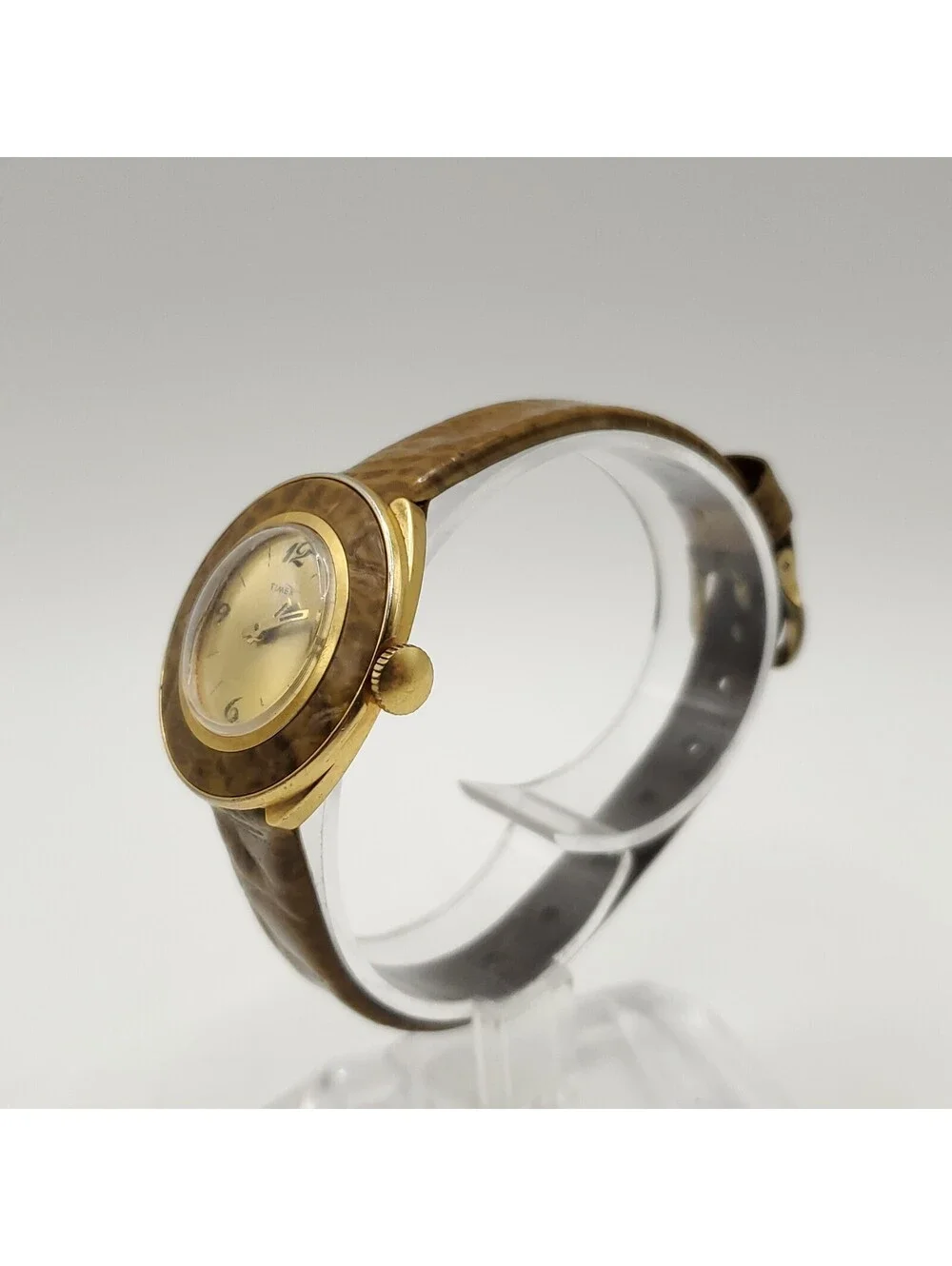 Vintage Timex Mechanical Gold Tone Dial Womens Watch For Parts Or Repair